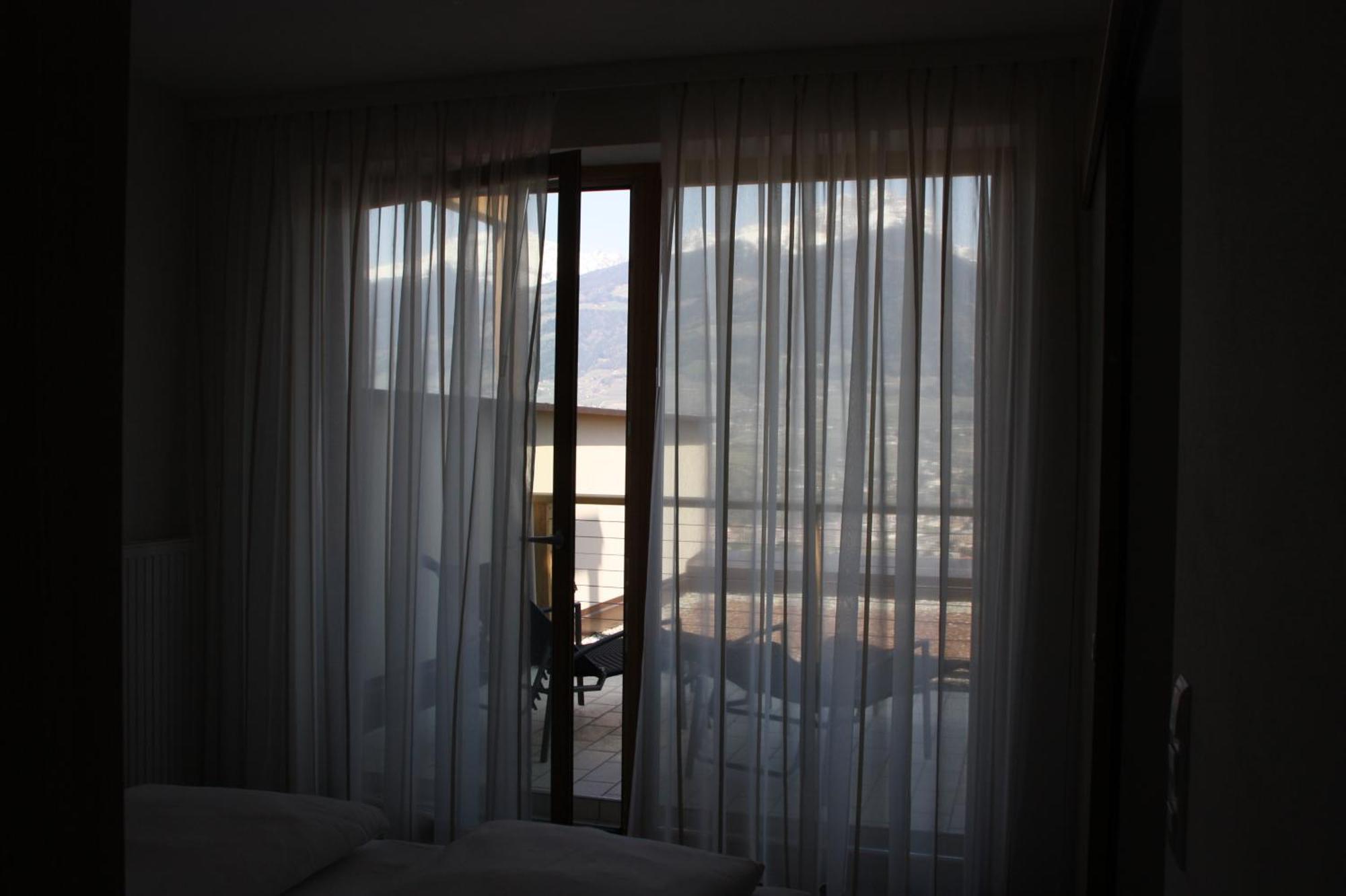 Residence Aqualis Marlengo Ruang foto