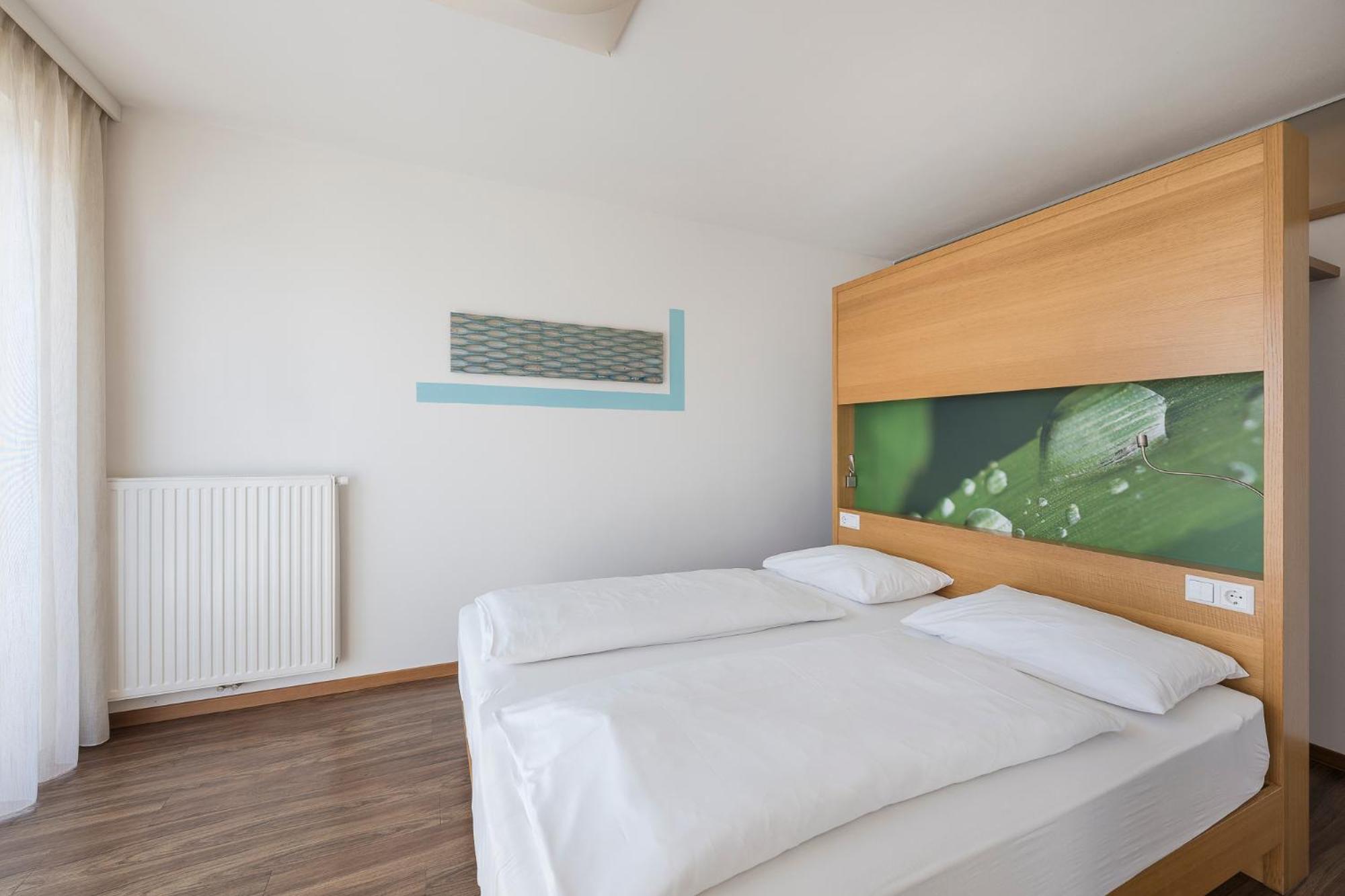 Residence Aqualis Marlengo Bagian luar foto